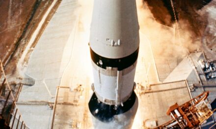 Lançamento da Apollo 11: Um Salto Gigante para a Humanidade