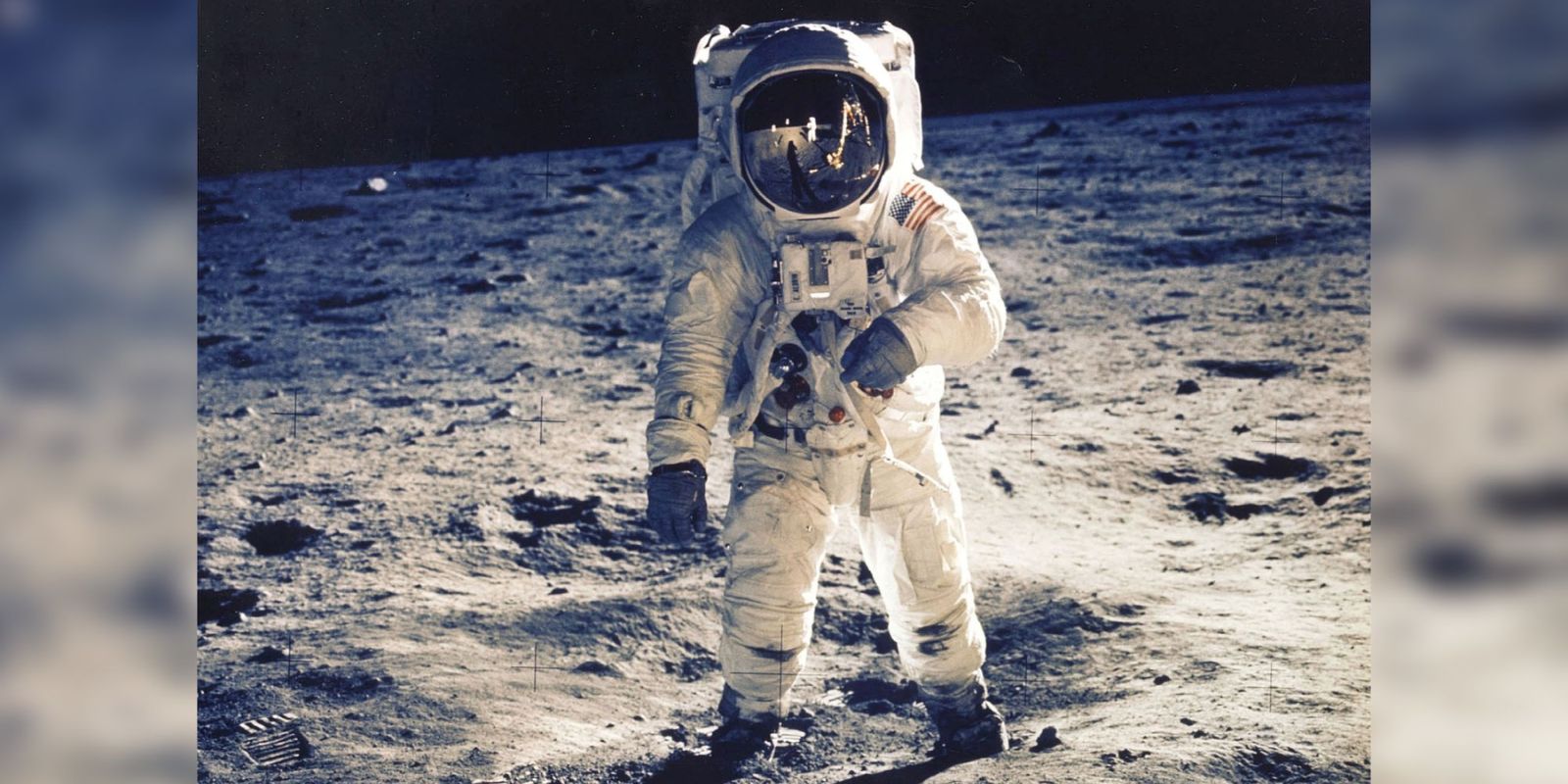 A icônica pegada de Buzz Aldrin na superfície lunar, um símbolo duradouro do primeiro pouso do homem na Lua. Esta imagem representa um dos momentos mais significativos da exploração espacial. Fonte: NASA / Buzz Aldrin.