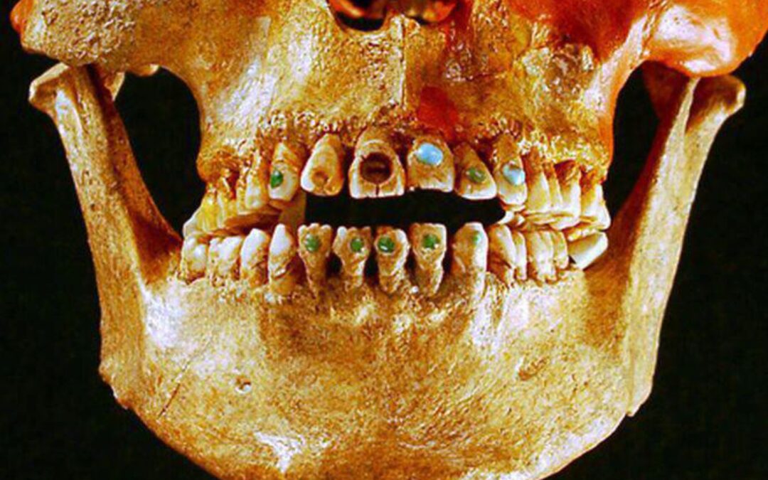 Caveira de Jade – O Esqueleto Maia Com Pedras Preciosas