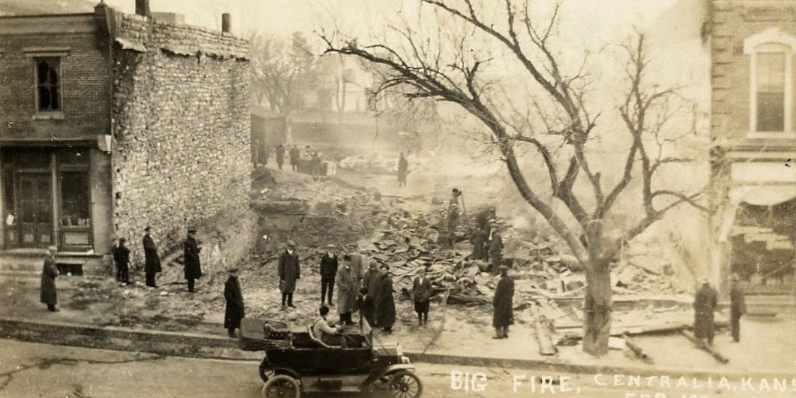 Outro grande incêndio em Centralia, 1914. Foto: Columbia County Historical and Genealogical Society.