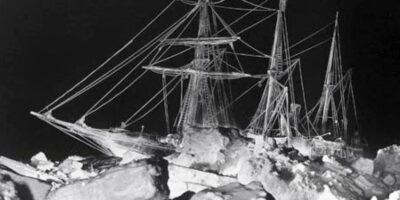 A Expedição Transantártica Imperial, liderada por Sir Ernest Henry Shackleton, é uma das histórias mais notáveis de coragem e sobrevivência na exploração polar.