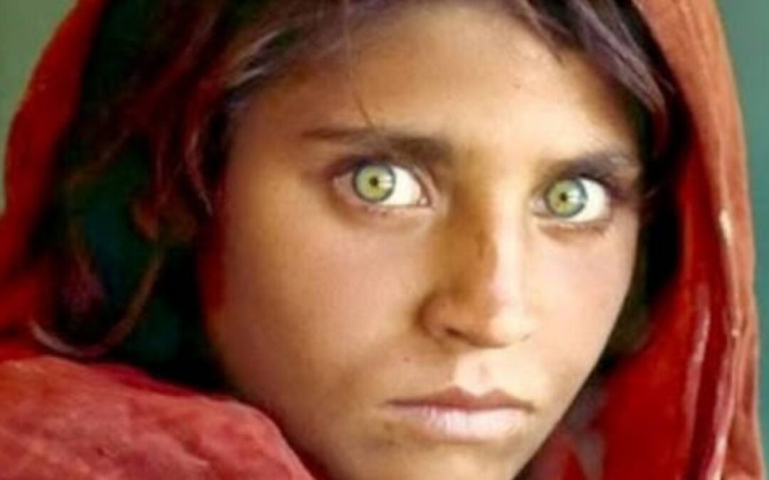 Sharbat Gula: Os Olhos Enigmáticos da Menina Afegã