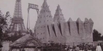 Os zoológicos humanos, também conhecidos como "exposições etnológicas", "exposições de povos" ou "human zoos", foram uma prática controversa e impactante que se tornou popular na Europa e na América do Norte ao longo do século XIX e início do século XX. Essas exposições envolviam a exibição de indivíduos de diferentes culturas  e etnias como parte de eventos públicos, frequentemente em condições desumanas.